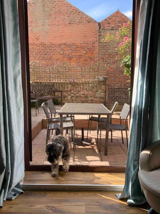Award Winning Pet Friendly Paddock Cottage Whitby Dış mekan fotoğraf