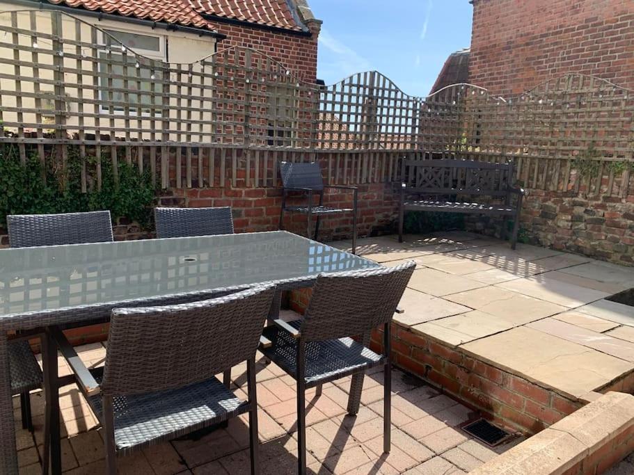 Award Winning Pet Friendly Paddock Cottage Whitby Dış mekan fotoğraf