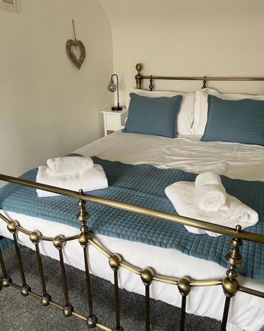 Award Winning Pet Friendly Paddock Cottage Whitby Dış mekan fotoğraf